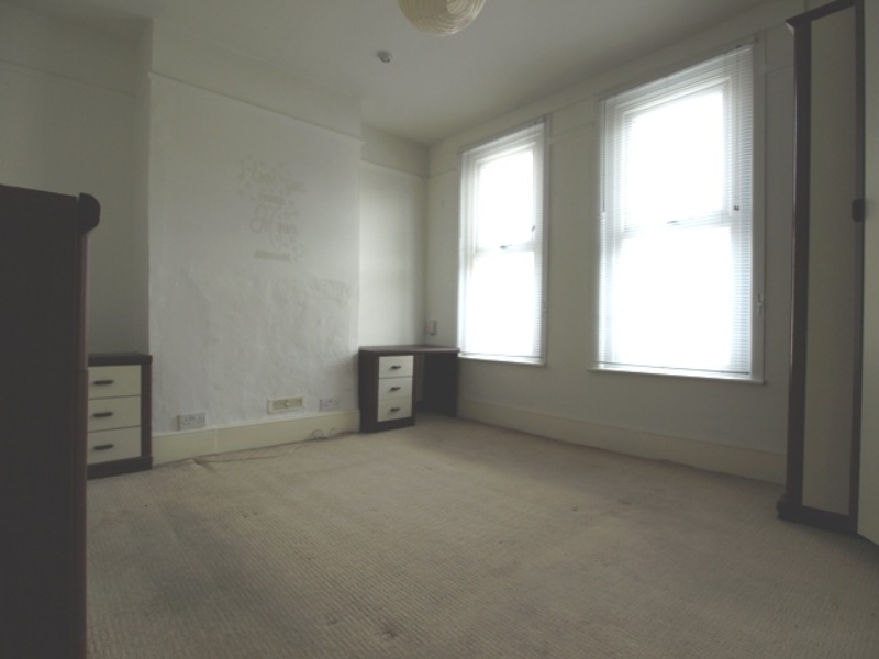 Priestfield Road, ,  ME7 4RE