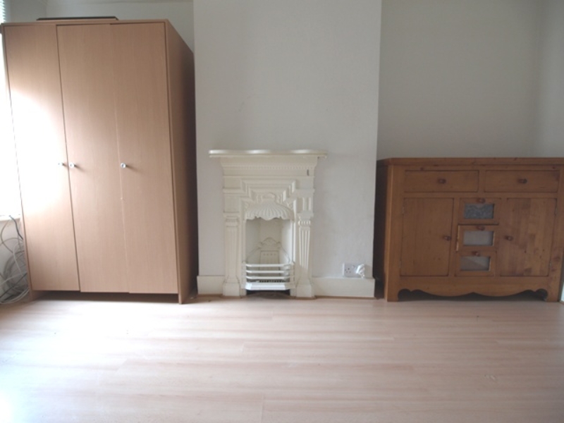 Priestfield Road, ,  ME7 4RE